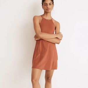 Madewell Flex Fitness Dress in weathered brick